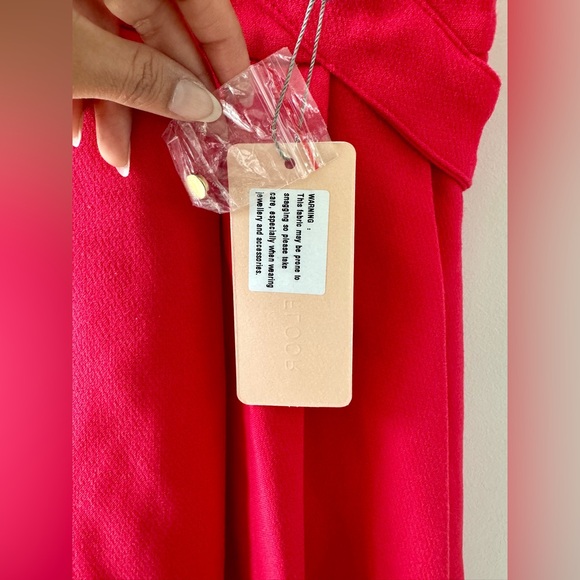 BNWT Red lace dress from brand THREE FLOOR - Picture 8 of 9